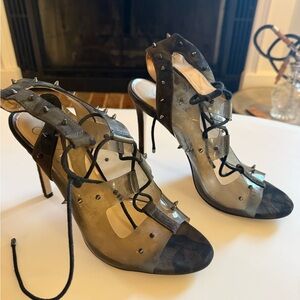 Jessica Simpson Black and Tan Camo Studded Heels